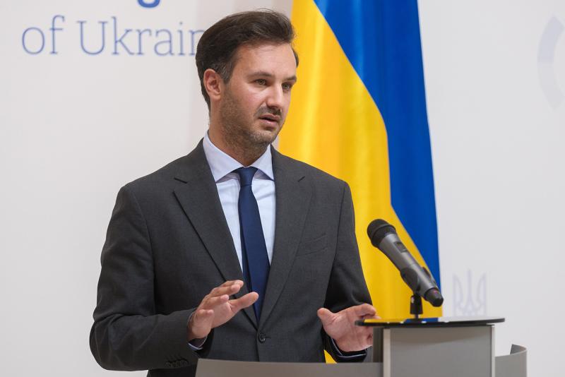 Міністерство закордонних справ України висловило свою позицію щодо стенограм розмов між Путіним і Бушем.