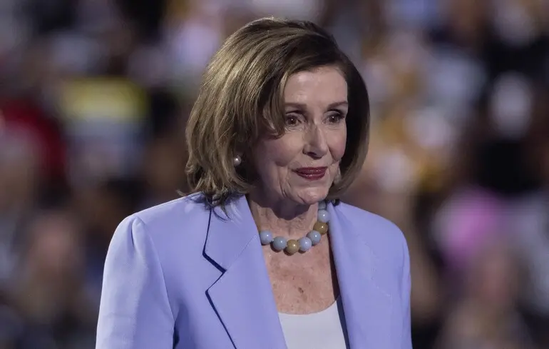 Пелосі впевнена, що демократи зможуть