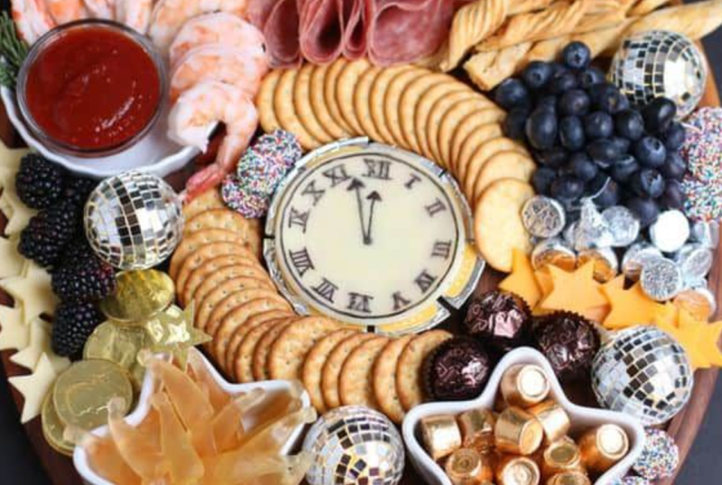 Вогняний Кінь може розсердитися: які страви здатні зіпсувати святкування Нового року 2026 ще до настання опівночі.