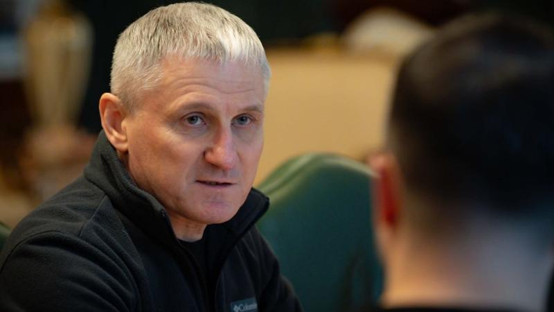 Зеленський: З сьогоднішнього дня Іващенко продовжить виконувати свої обов'язки на посаді очільника військової розвідки України.