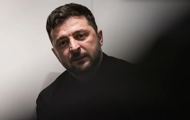 Зеленський зустрівся з претендентами на посади керівників обласних державних адміністрацій для проведення співбесід.