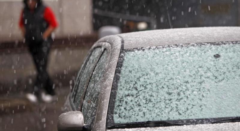 На Водохреще в Києві очікується підвищення температури, проте атмосферні явища у вигляді дощів та вітру можуть зіпсувати загальне враження.