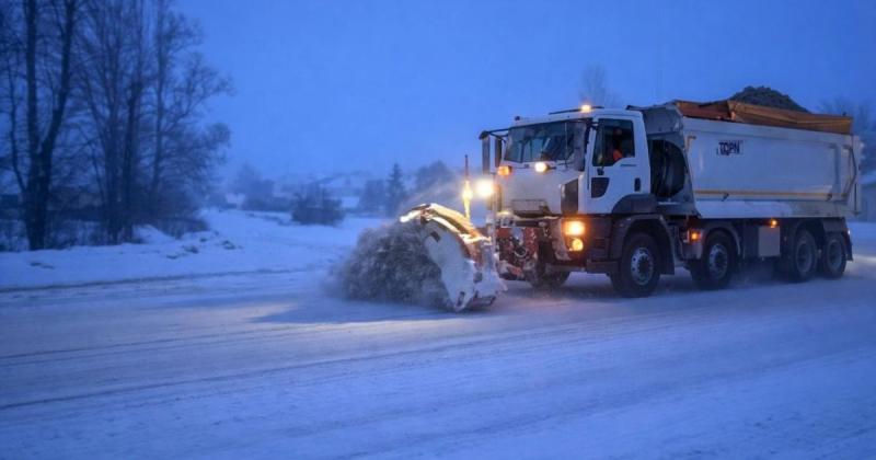 Обмеження скасовано: в Рівненській, Волинській та Житомирській областях відновлено рух для вантажівок. -- Delo.ua