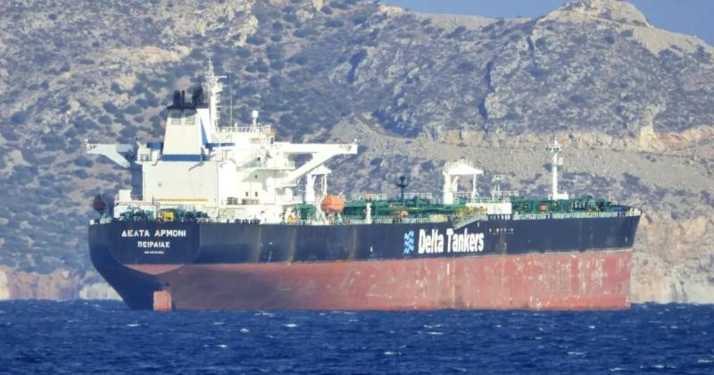 ЗМІ повідомляють, що в районі Новоросійська безпілотники здійснили напад на три танкери, що доставили нафту з Казахстану.