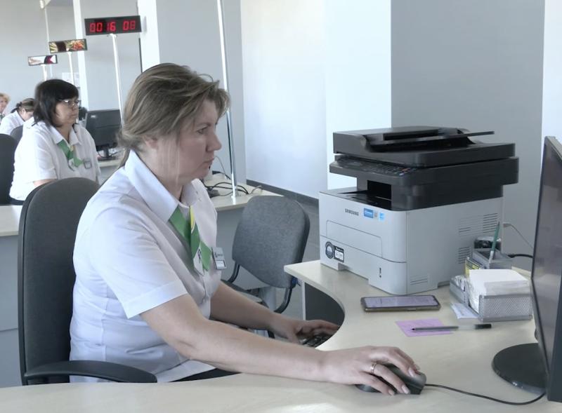 Фінансова підтримка для внутрішньо переміщених осіб та пенсіонерів у Дніпропетровській області: хто може претендувати на суму, що перевищує 6 тисяч гривень.