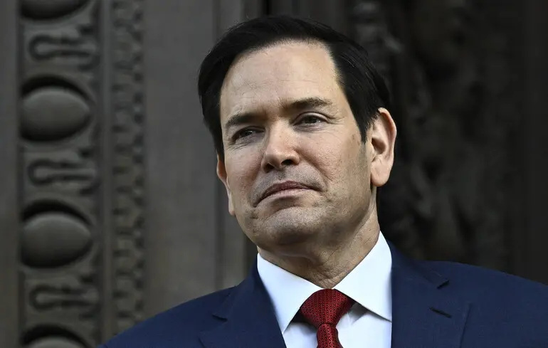 По завершенні Мюнхенської конференції Марко Рубіо відправився до Словаччини та Угорщини.