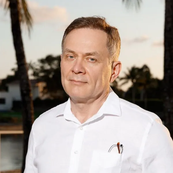 Безліч завдань, але недостатньо коштів? Позбавтеся від комплексу ідеального учня, щоб встигнути врятувати свій бізнес.