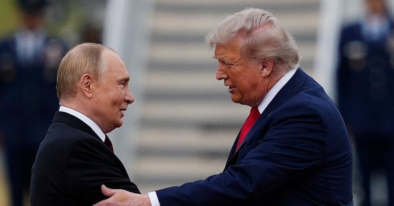 Путін має намір придбати Україну у Трампа за 12 трильйонів доларів, повідомляє The Economist.