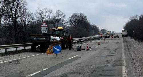 У Харківській області вживаються термінові заходи для оновлення дорожнього покриття.