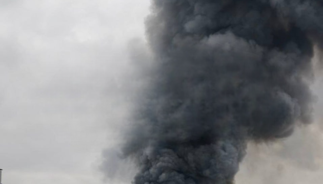 Безпілотники атакували нафтобазу