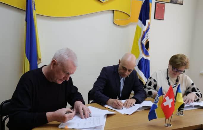 Житомир поповниться десятьма тролейбусами з Швейцарії, а також отримає фінансування для розширення своєї транспортної мережі.