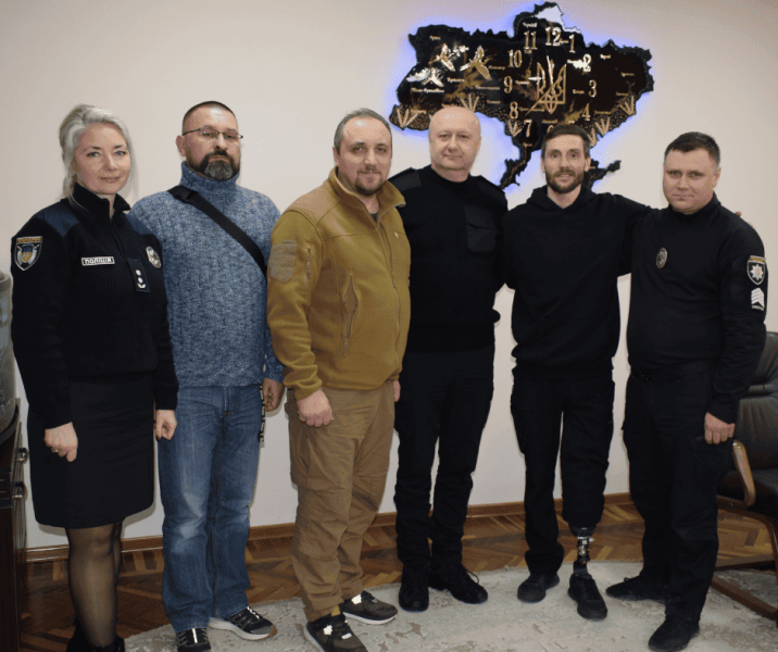 У Чернівцях відбулася дискусія щодо шляхів покращення реінтеграції ветеранів та ветеранок у соціальне життя - повідомляє Українська газета Час.