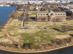 В Сполучених Штатах зафіксували незнайомі безпілотники, що літають над військовою базою, де проживають держсекретар і міністр оборони, повідомляє WP.