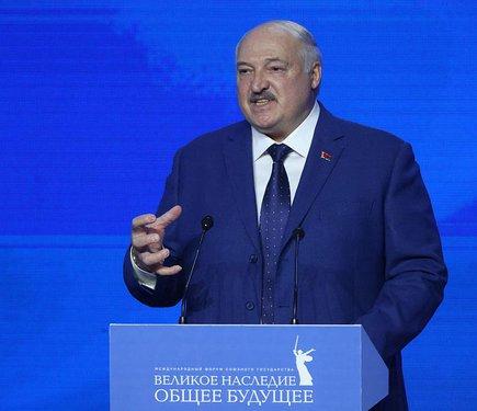 Білорусь здійснює підготовку до військових дій, – заявив Лукашенко.