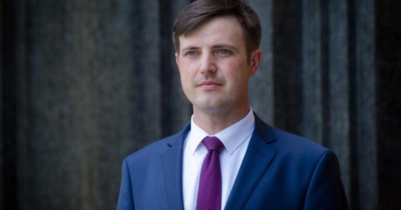 Згідно з даними Мінекономіки, адаптація до стандартів Європейського Союзу може обійтися аграрному сектору в $2 мільярди щорічно, а також призвести до втрати до 20% врожаю. -- Delo.ua