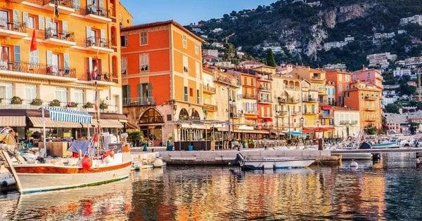 На Лазурному березі у Франції спостерігається тривалий і серйозний брак житлових приміщень.