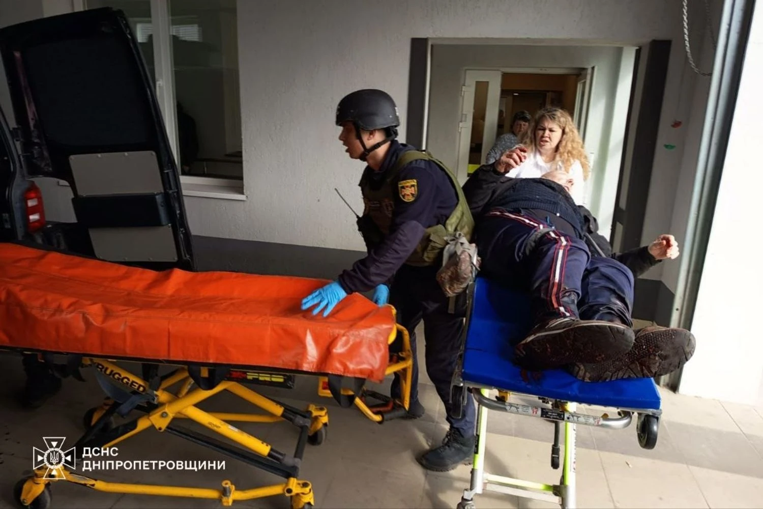 Російський удар по Нікопольському ринку: число жертв зросло до 25 | УНН