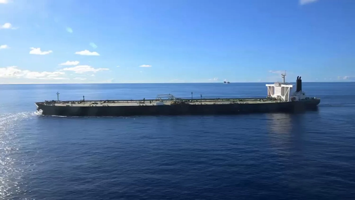 США перехопили ще один нафтовий танкер, що має зв'язок з Іраном | УНН